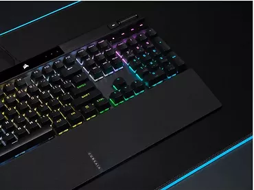 Klawiatura przewodowa K70 RGB Pro Black PBT Keycaps