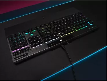 Klawiatura przewodowa K70 RGB Pro Black PBT Keycaps