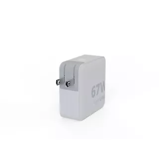 Xtorm Adapter podróżny GaN Ultra 67W wtyczki EU,US,UK + kabel USB-C PD