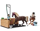 Schleich Zestaw figurek Myjnia dla koni Horse Club Emily Luna