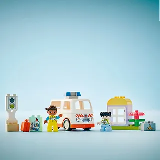 LEGO Klocki DUPLO 10447 Karetka z kierowcą